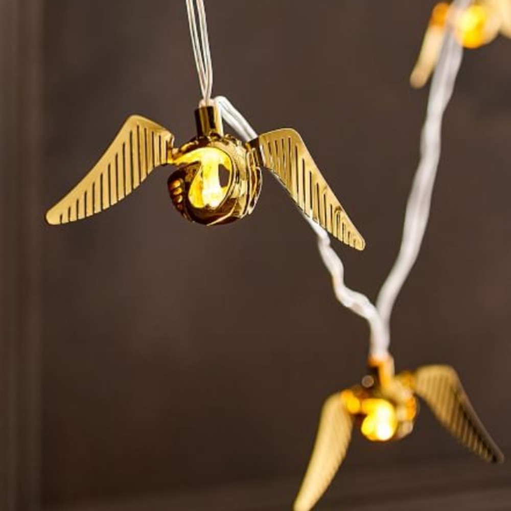 Pottery Barn Harry Potter golden snitch lights 💛
